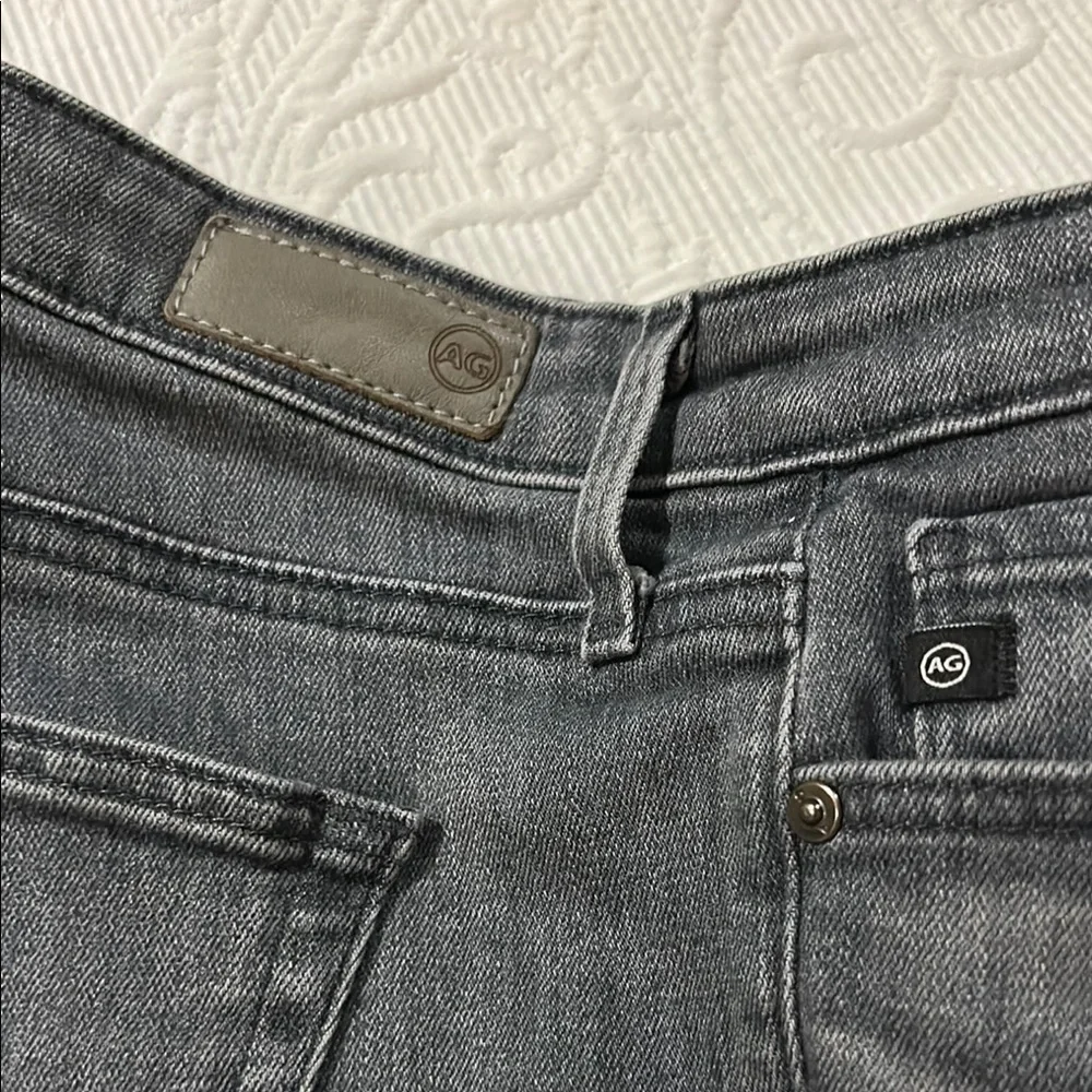 Ag Adriano Goldschmied Gray Super Skinny Legging Ankle Jeans. 25R